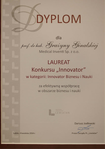 Dyplom dla profesor Grażyny Ginalskiej Laureta Konkursu Innovator